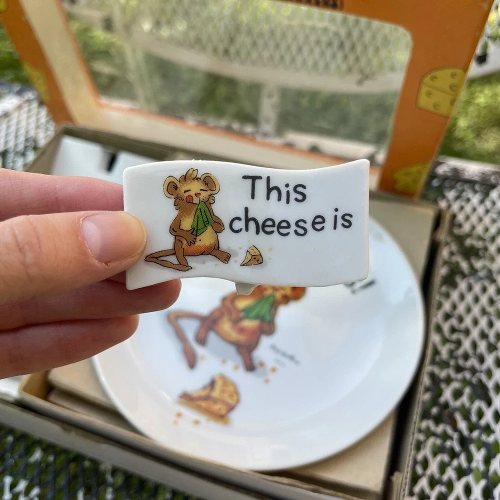 Vintage Enesco Suzy's Zoo Set of 4 cheese‎ plates & picks 1976 Anthropomorphic